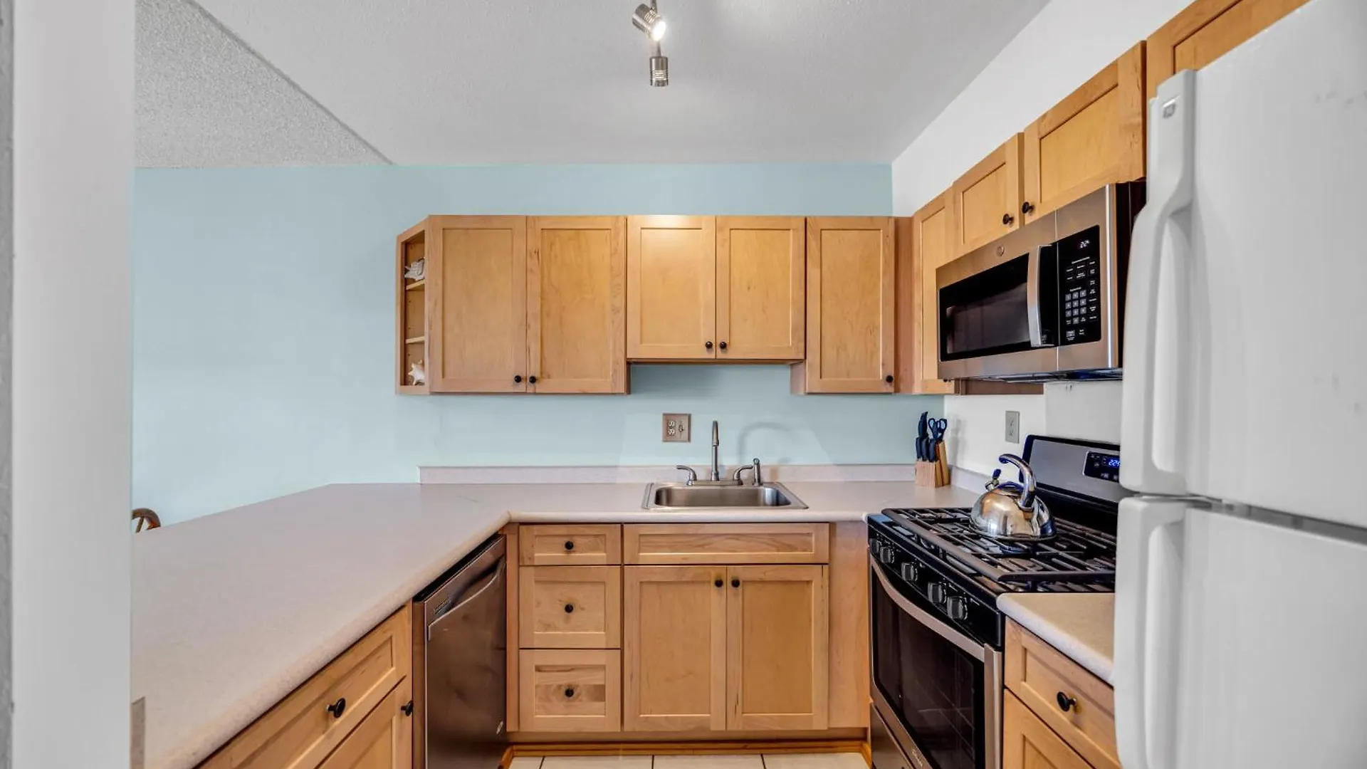 Kihei Akahi C611 Apartment Wailea